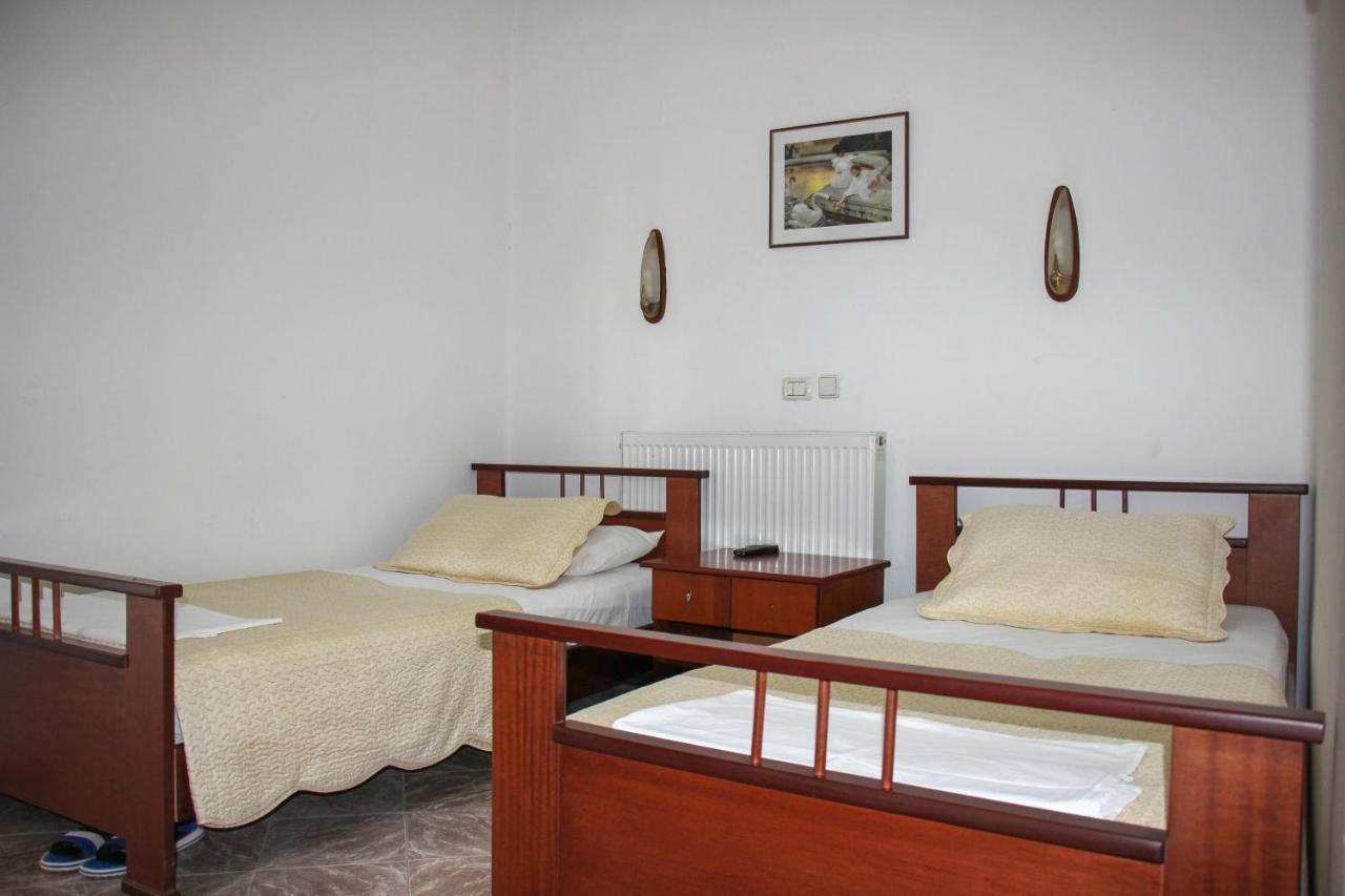 Hotel Bleta Gjirokaster Exterior photo